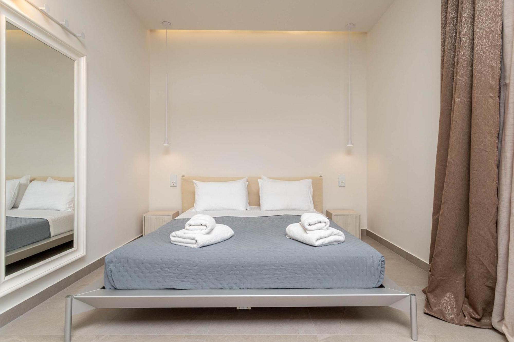 Mellagia Suites Kassandreia Exterior photo